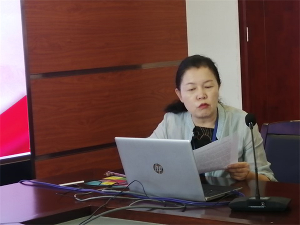 学院党委委员、纪委书记、副院长韦杰梅.jpg