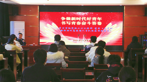 课堂现场.jpg