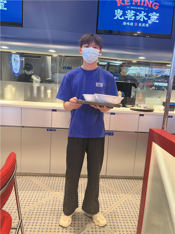 企业对冯春锋评价:好学,勤快,热情主动,团队意识很强。.jpg