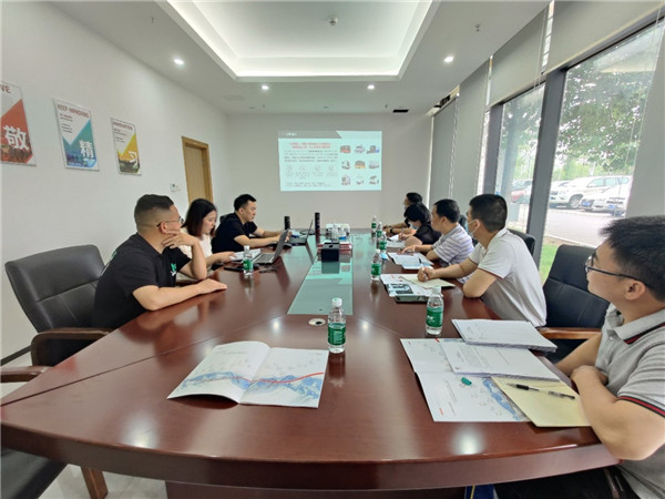 座谈会现场1.jpg