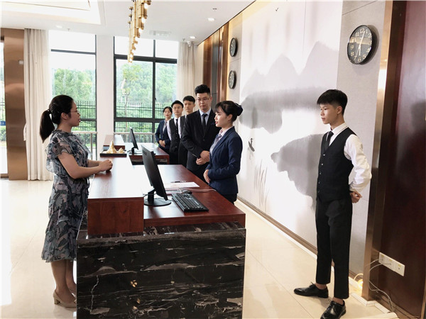 6.4 酒店楼一楼前厅服务实训中心.jpg