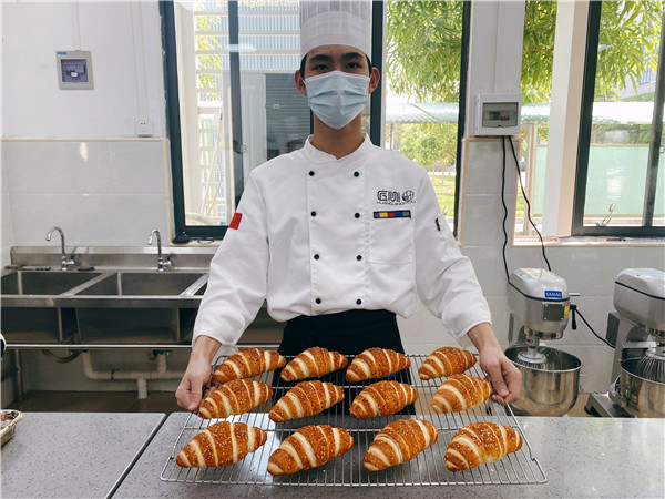 学生作品展示.jpg