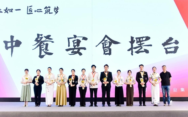 莫政豪同学获奖照片2.jpg