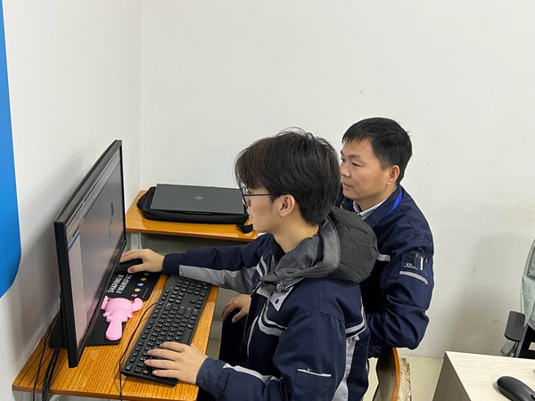 产品数字化设计与开发训练.jpg