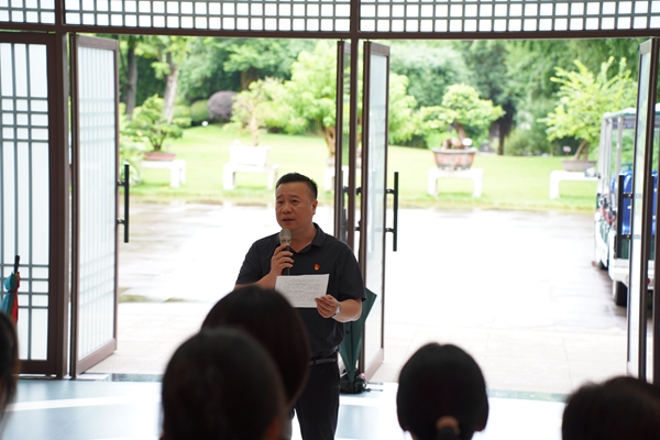 学院党委书记、院长罗志讲话 (2).jpg