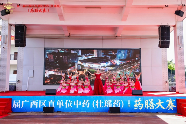 志愿者表演节目 (2).jpg