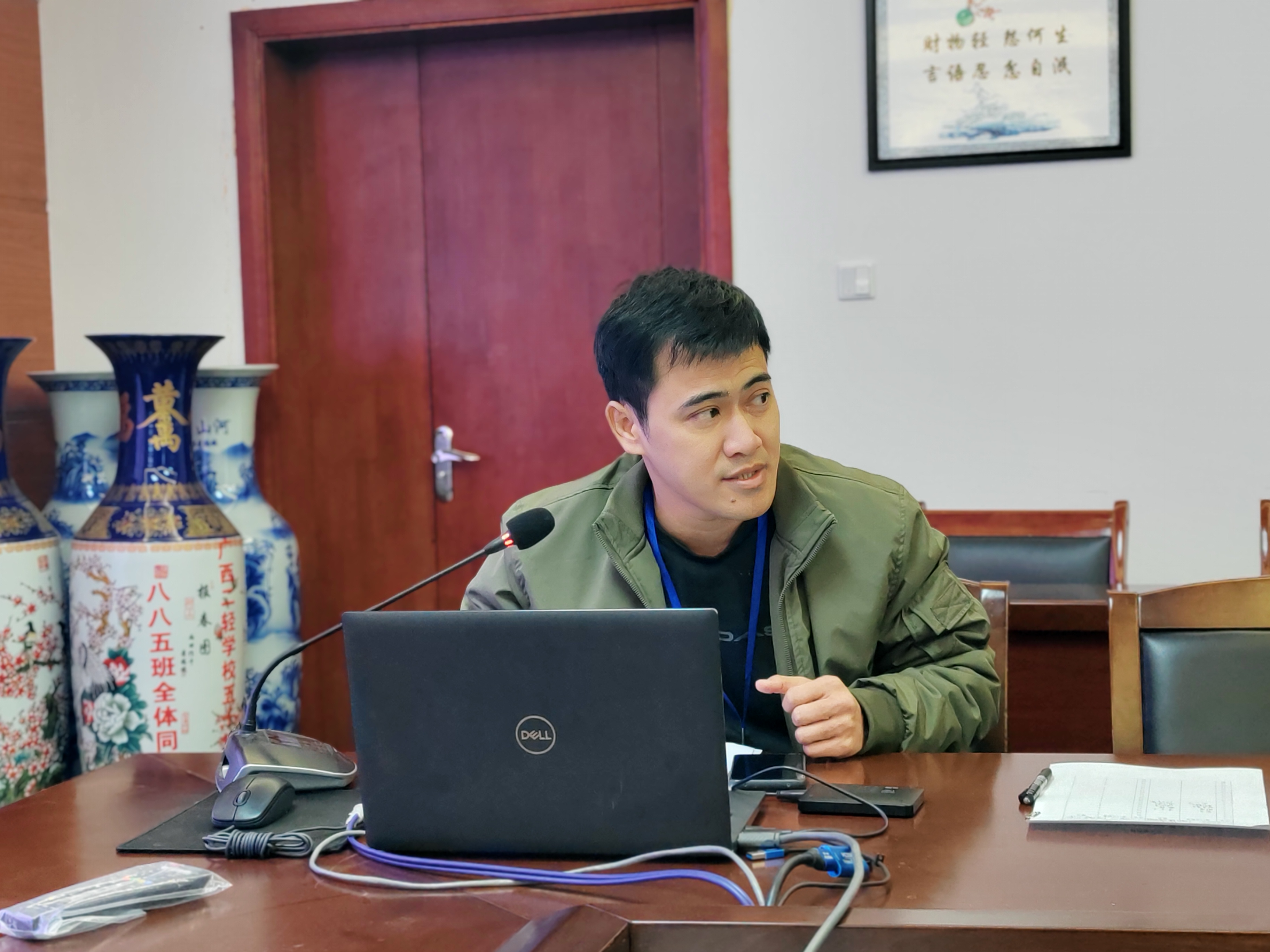 纪委委员、纪检监察室主任李兵.jpg