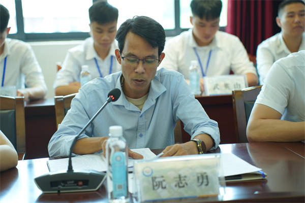 越南永福技术工艺职业学院代表阮志勇先生致辞.jpg