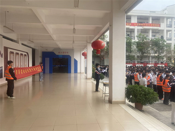 开展“三月学雷锋”系部动员会1.jpg