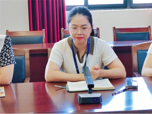 砺技出征 载梦冲刺!学院召开2026年世界职业院校技能大赛总决赛参赛队伍座谈会862.png